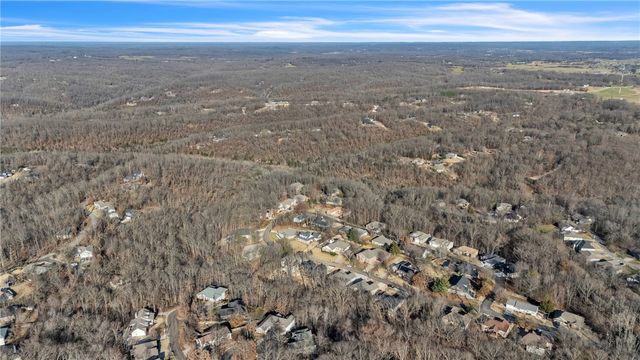 20 Marionet Lane, Bella Vista, AR 72714