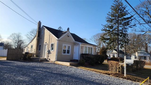 104 Moriches Drive, Mastic Beach, NY 11951