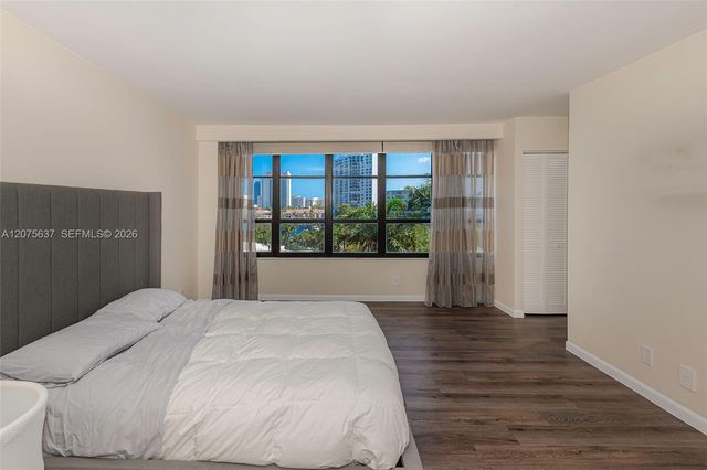 600 Three Islands Boulevard 521, Hallandale Beach, FL 33009