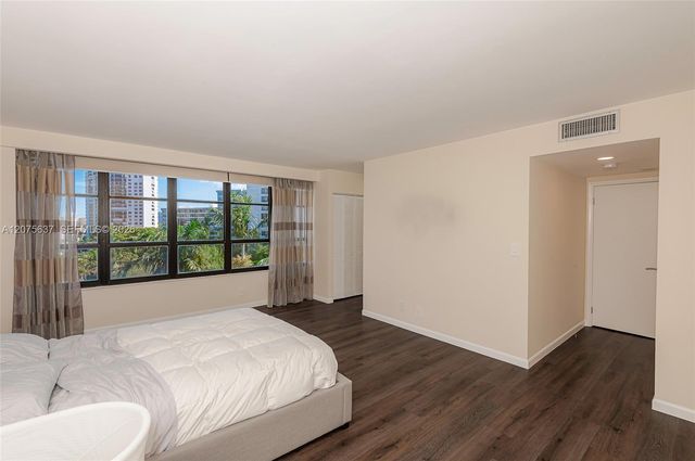 600 Three Islands Boulevard 521, Hallandale Beach, FL 33009