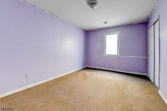98 Lafayette St, Paterson City, NJ 07501