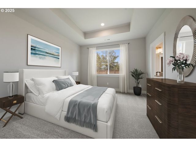 1325 E Canto St, Newberg, OR 97132