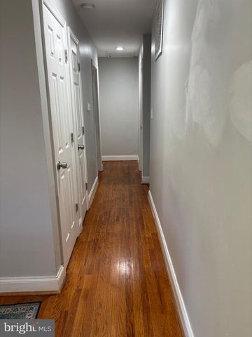 8103 MANSON, Hyattsville, MD 20785
