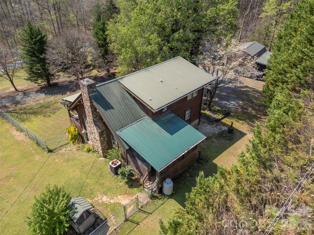101 Cove Creek Drive, Rutherfordton, NC 28139