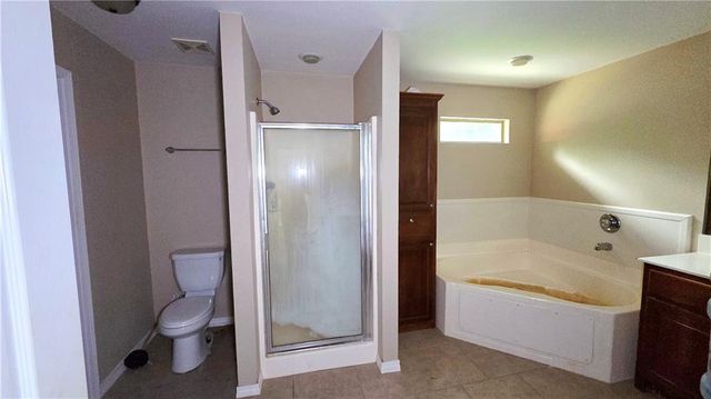 9660 Curtis Drive W, Irvington, AL 36544