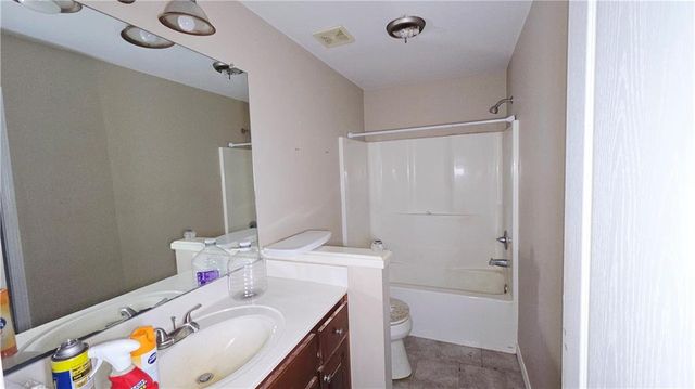 9660 Curtis Drive W, Irvington, AL 36544