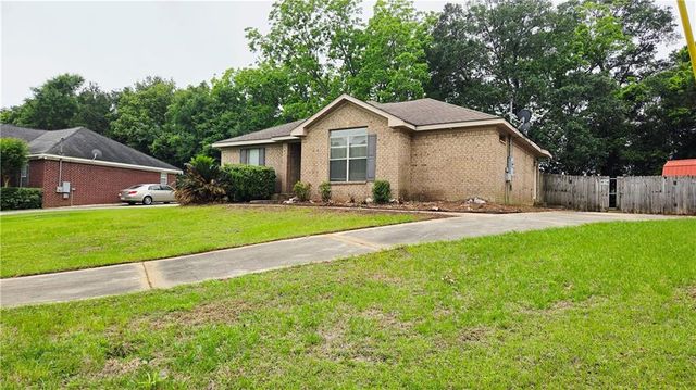 9660 Curtis Drive W, Irvington, AL 36544