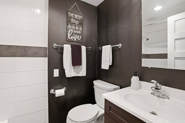 136 E Rockwood Blvd, Spokane, WA 99202