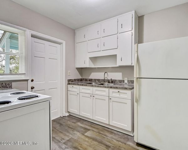 1328 CARVILL Avenue, Jacksonville, FL 32208