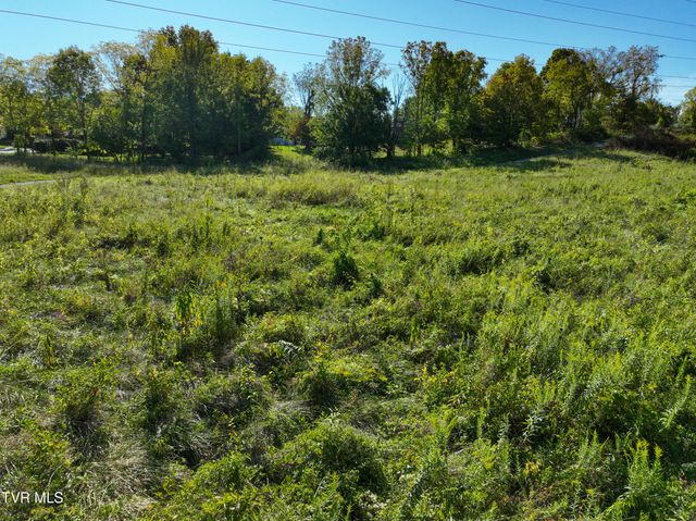 907 Cedar Grove Road, Johnson City, TN 37601