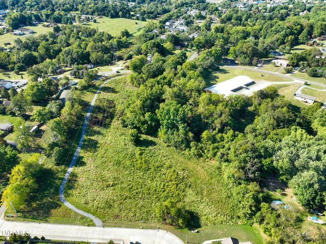 907 Cedar Grove Road, Johnson City, TN 37601
