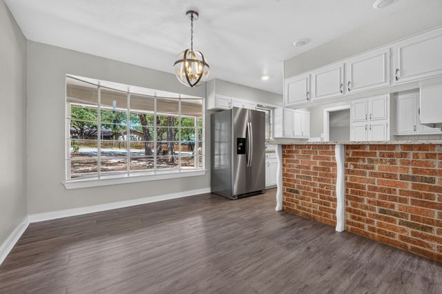 303 NW 32nd Street, Mineral Wells, TX 76067