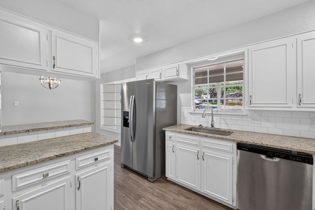 303 NW 32nd Street, Mineral Wells, TX 76067