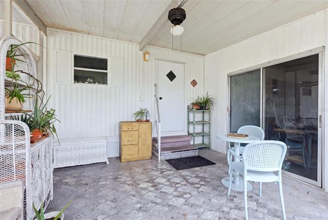 6710 36TH AVENUE E 197, Palmetto, FL 34221