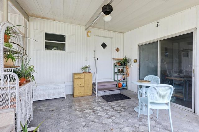 6710 36TH AVENUE E 197, Palmetto, FL 34221