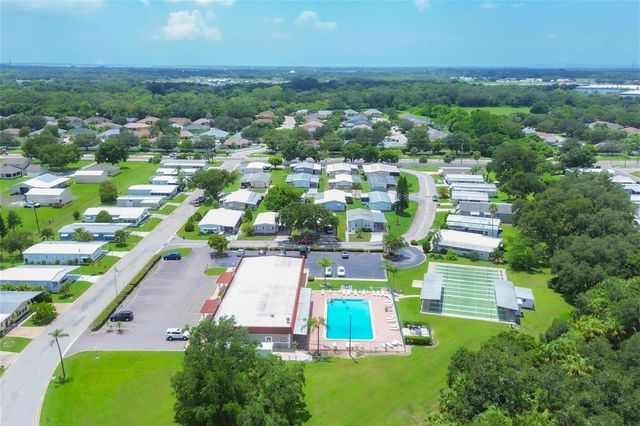 6710 36TH AVENUE E 197, Palmetto, FL 34221