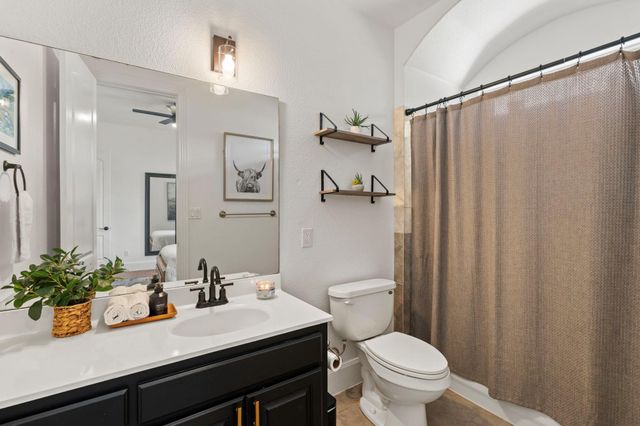 799 W Bartlett DR, Buda, TX 78610