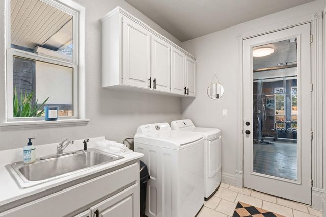 799 W Bartlett DR, Buda, TX 78610