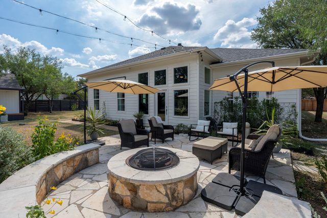 799 W Bartlett DR, Buda, TX 78610