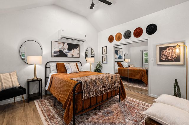 799 W Bartlett DR, Buda, TX 78610