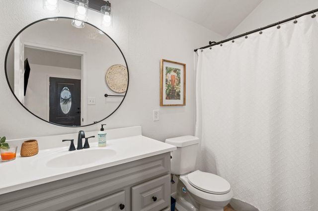 799 W Bartlett DR, Buda, TX 78610