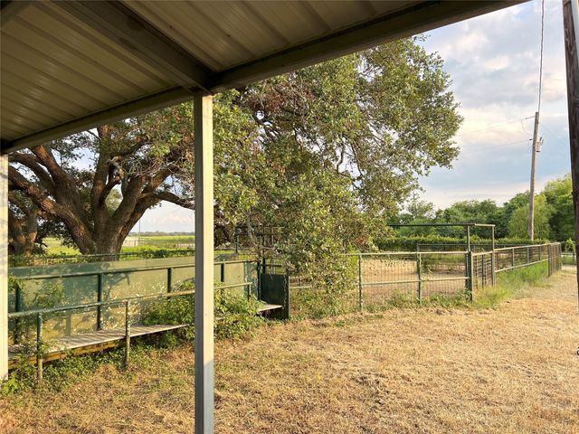 00 County Road 396, El Campo, TX 77437