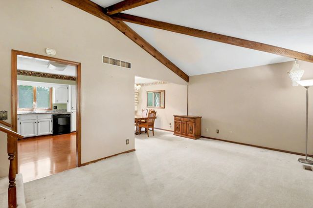 1400 S Todd Pl, Wichita, KS 67207