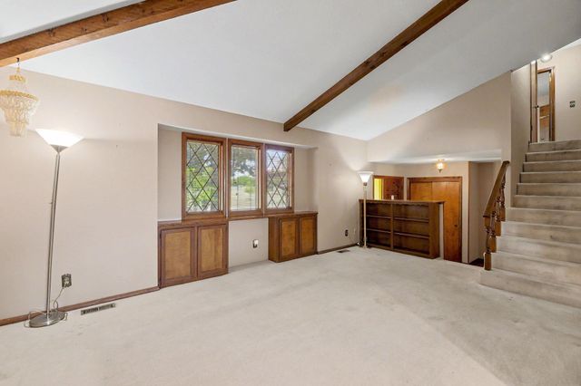 1400 S Todd Pl, Wichita, KS 67207