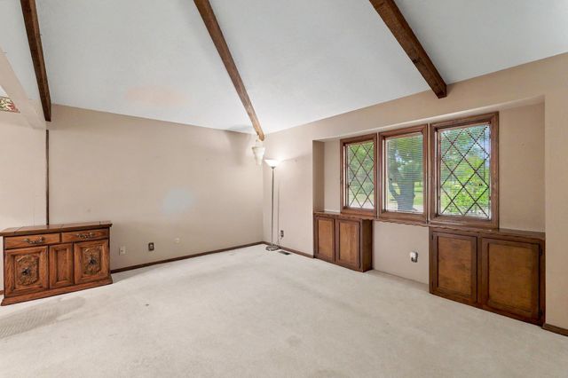 1400 S Todd Pl, Wichita, KS 67207