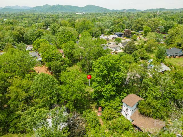 15 Greeley Street, Asheville, NC 28806
