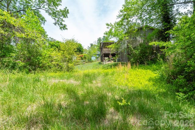 15 Greeley Street, Asheville, NC 28806