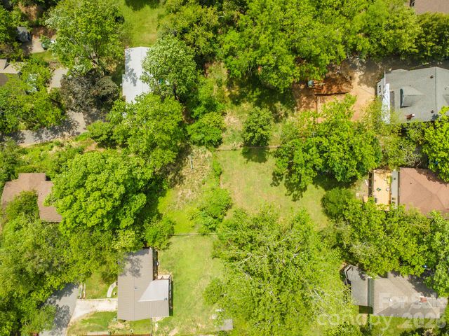 15 Greeley Street, Asheville, NC 28806