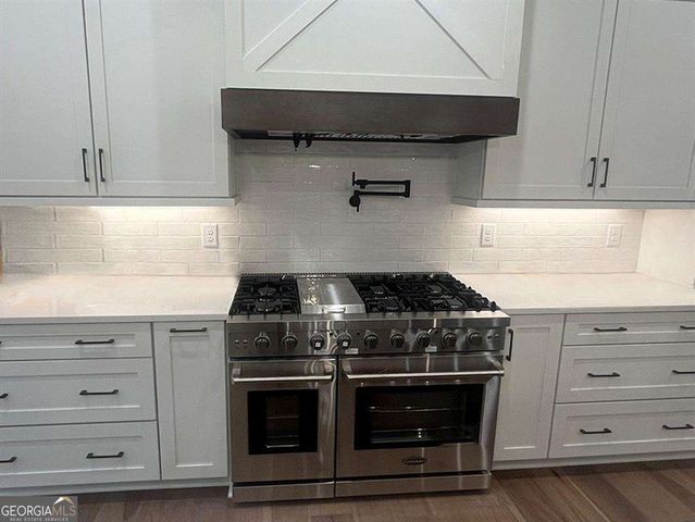 2226 Upper Burris Road, Canton, GA 30114