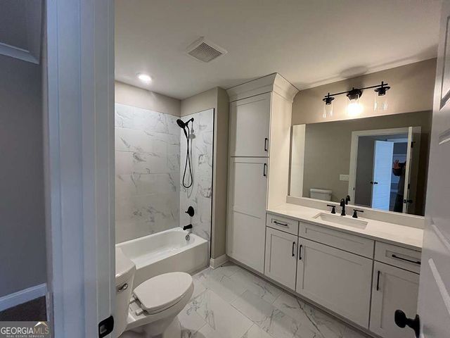 2226 Upper Burris Road, Canton, GA 30114