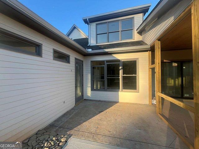 2226 Upper Burris Road, Canton, GA 30114