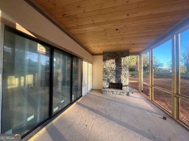 2226 Upper Burris Road, Canton, GA 30114