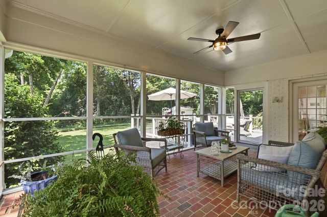 1136 Concord Road, Davidson, NC 28036