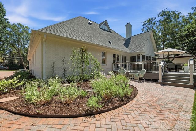 1136 Concord Road, Davidson, NC 28036