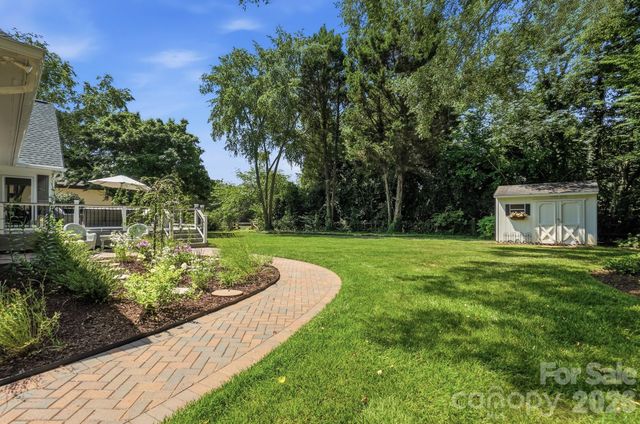 1136 Concord Road, Davidson, NC 28036