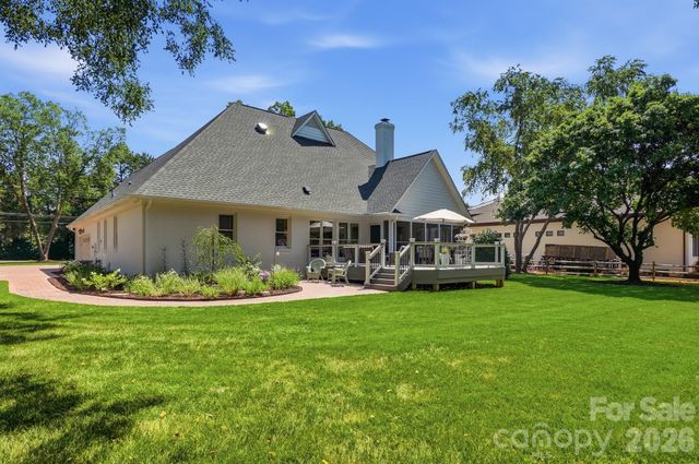 1136 Concord Road, Davidson, NC 28036
