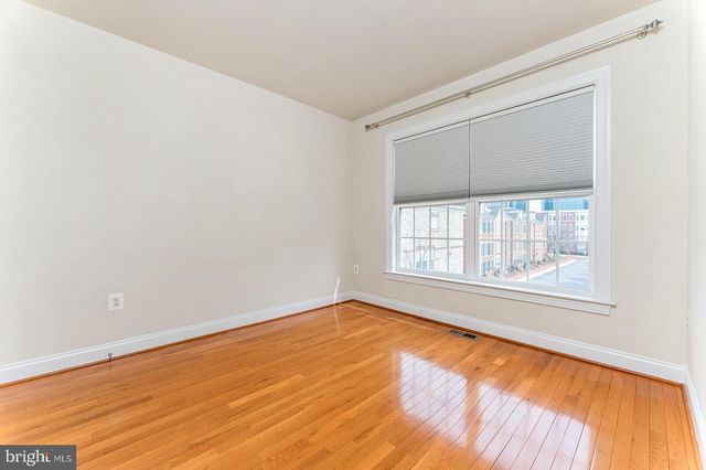 8032 RESERVE WAY, Vienna, VA 22182