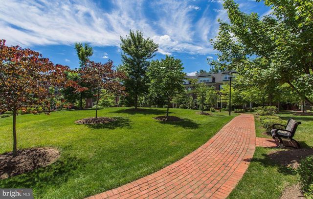 8032 RESERVE WAY, Vienna, VA 22182