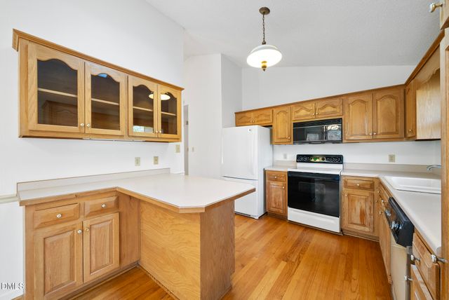 8205 Huntsman Court, Chapel Hill, NC 27516