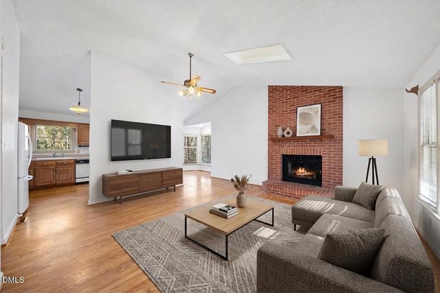 8205 Huntsman Court, Chapel Hill, NC 27516