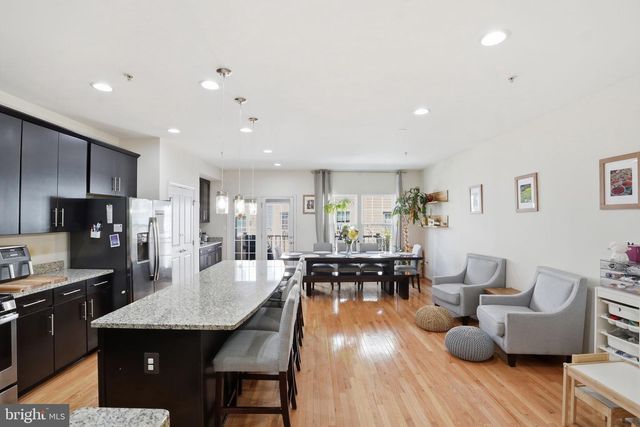 5308 DAVIS POINT LN, Greenbelt, MD 20770