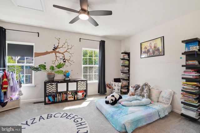 5308 DAVIS POINT LN, Greenbelt, MD 20770
