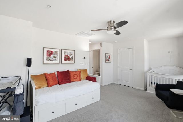 5308 DAVIS POINT LN, Greenbelt, MD 20770