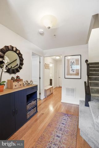 5308 DAVIS POINT LN, Greenbelt, MD 20770