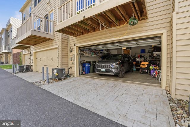 5308 DAVIS POINT LN, Greenbelt, MD 20770