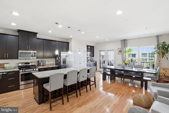 5308 DAVIS POINT LN, Greenbelt, MD 20770